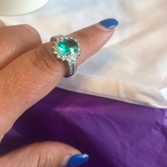 Ring - Picture 6 of 6